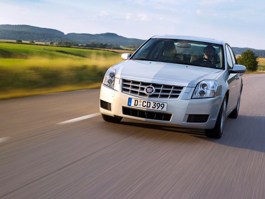  Cadillac BLS 2005 года  (фото 19 из 37)